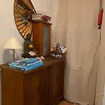 Mitten In Duesseldorf